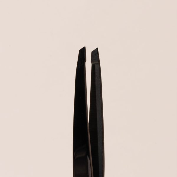 B’KATE BROW TWEEZERS - Image 2