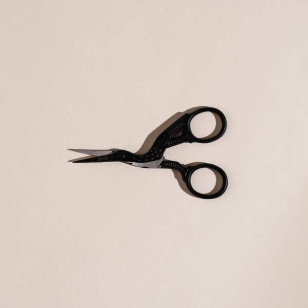 B’KATE BROW SCISSORS - Image 3