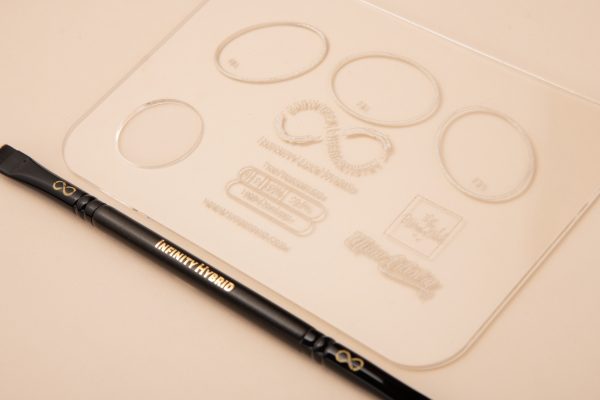 Infinity Clear Tint Palette & Brush - Image 2